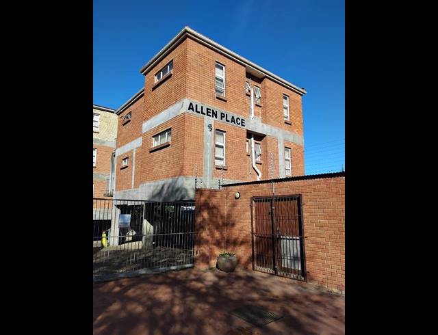 2 BEDROOM PROPERTY TO RENT IN GRAHAMSTOWN